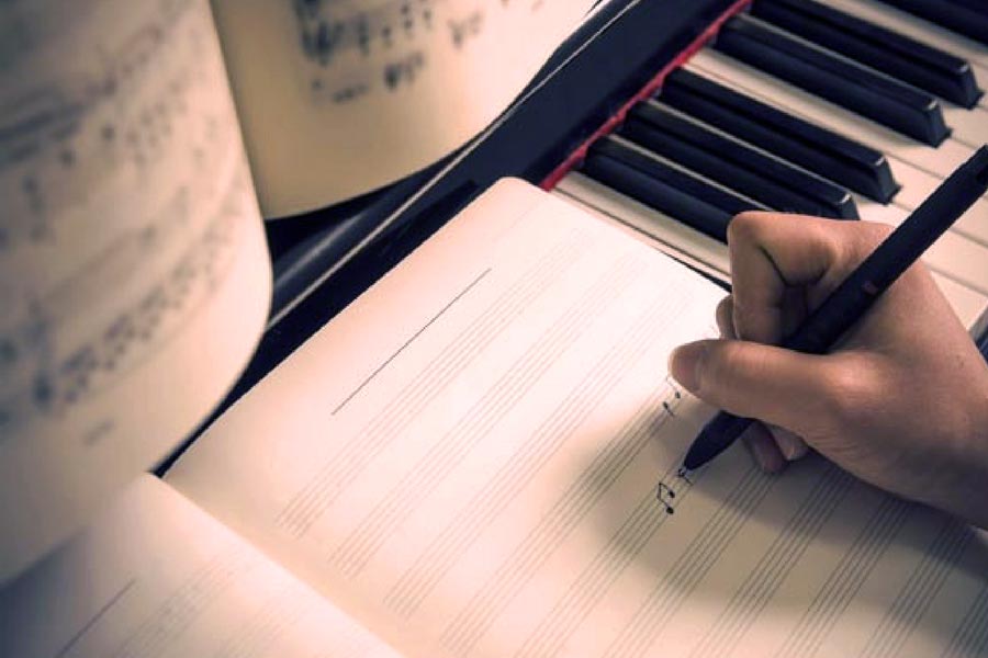 Top 6 websites: music composition resources