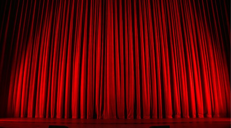 Musical theatre listening pack (Unsplash Rob Laughter) Musical theatre listening pack (Unsplash Rob Laughter)