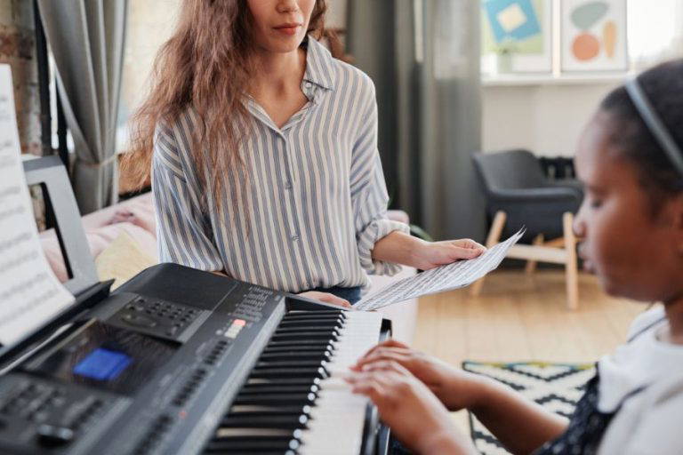 6 Classroom Composing tips for New Music Teachers